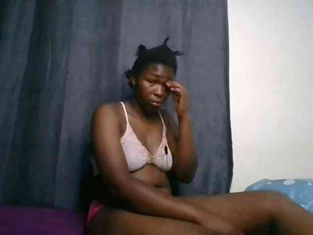 cute-faizah webcam