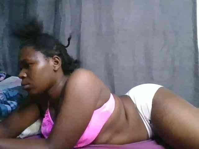 cute-faizah webcam