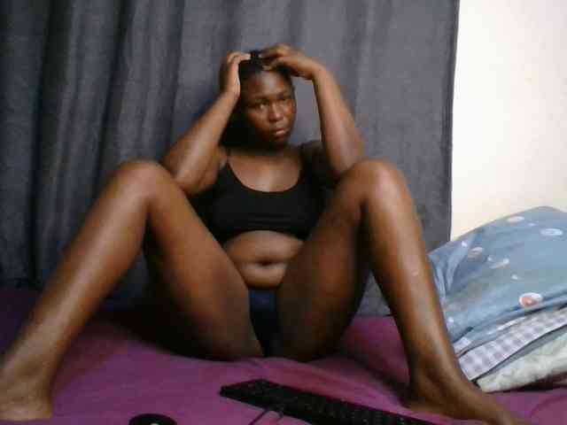 cute-faizah webcam