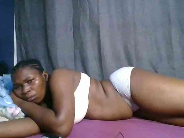 cute-faizah webcam