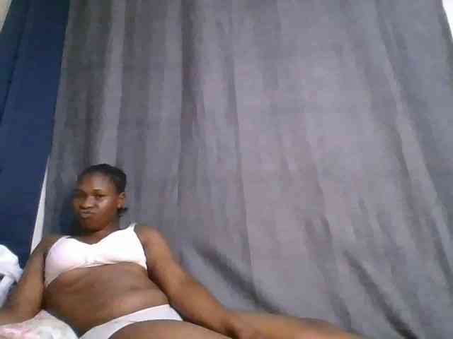 cute-faizah webcam