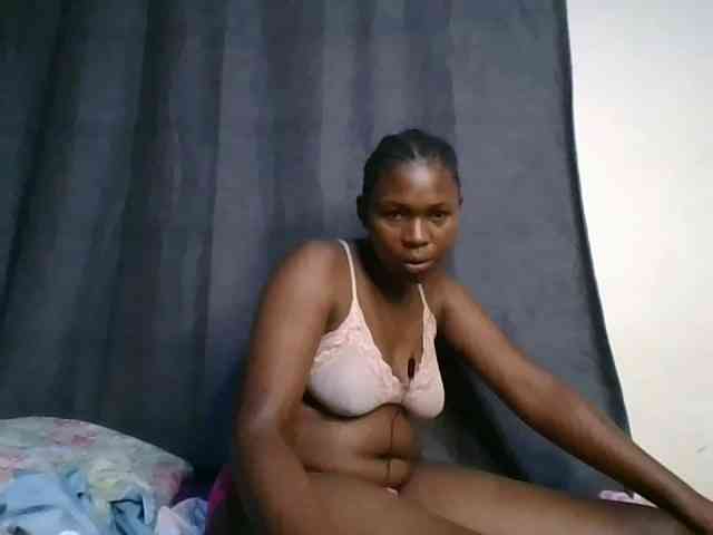 cute-faizah webcam