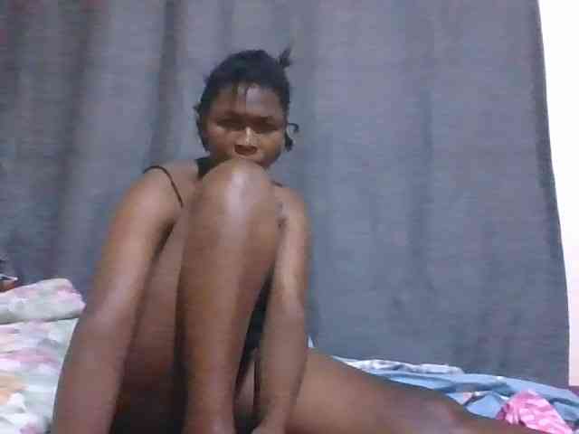 cute-faizah webcam