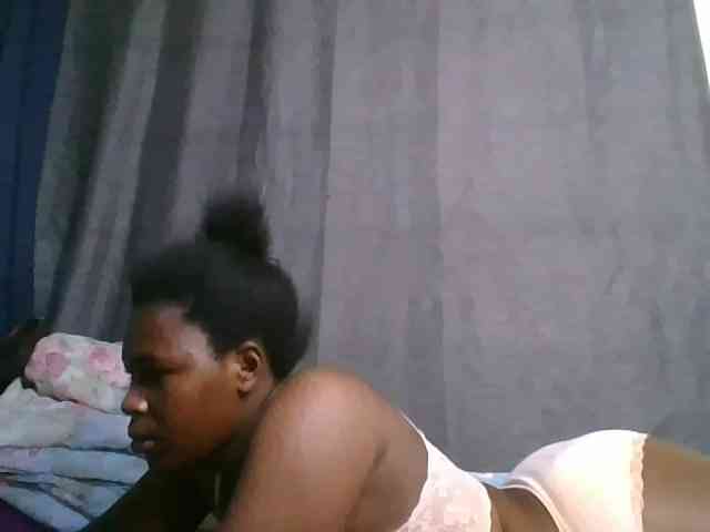 cute-faizah webcam