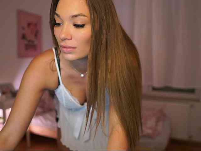 ChloeLux webcam