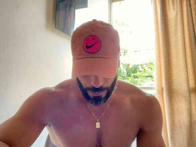 Romeodarkhot Romeodarkhot