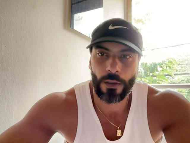 Romeodarkhot Live Webcam on BongaCams