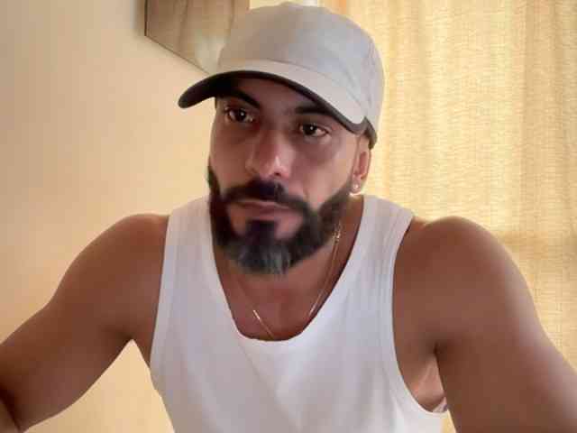 Romeodarkhot Romeodarkhot