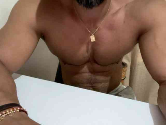 Romeodarkhot