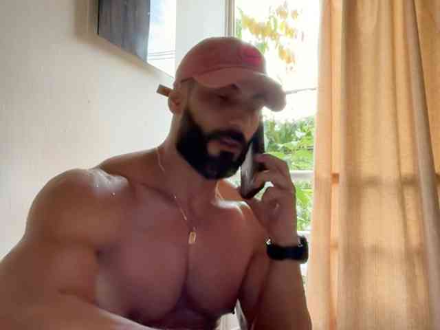 Romeodarkhot Romeodarkhot
