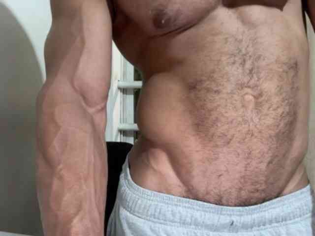 Romeodarkhot Romeodarkhot