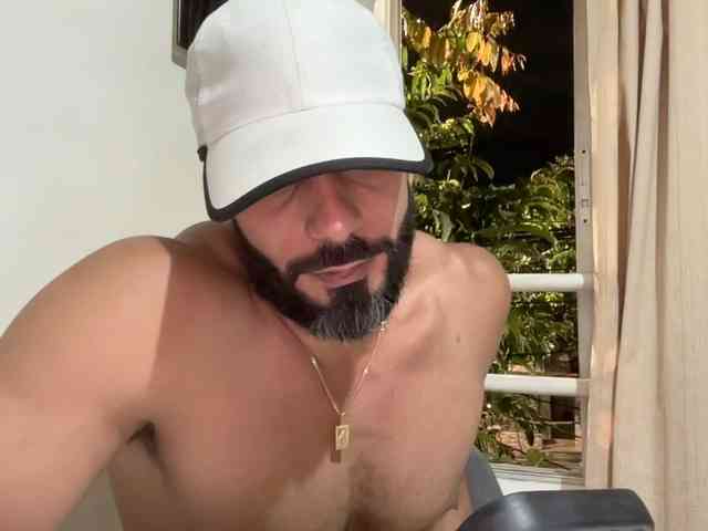 Romeodarkhot