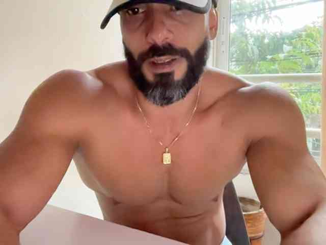 Romeodarkhot Romeodarkhot