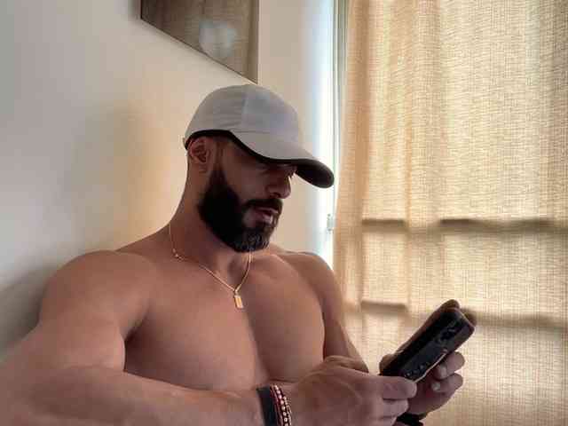 Romeodarkhot Romeodarkhot