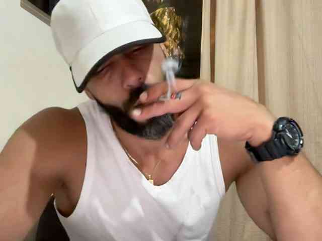 Romeodarkhot Romeodarkhot