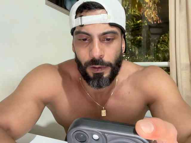 Romeodarkhot