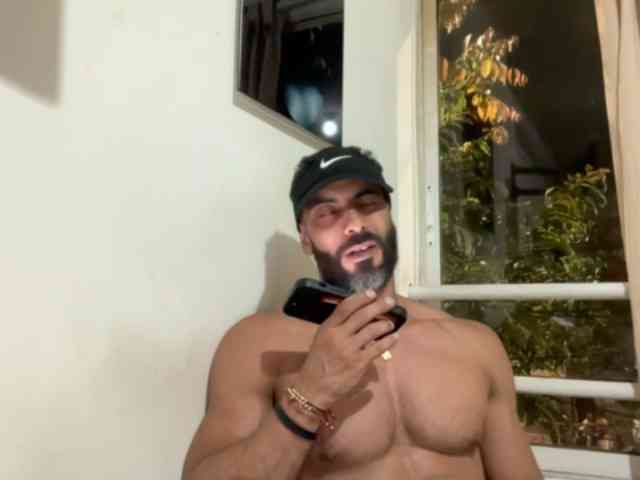 Romeodarkhot