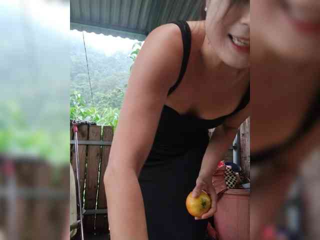 linda-beo00 webcam