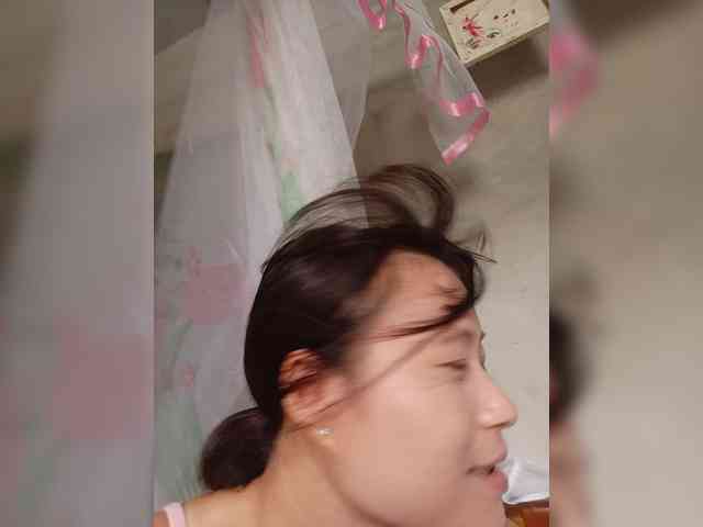 linda-beo00 webcam