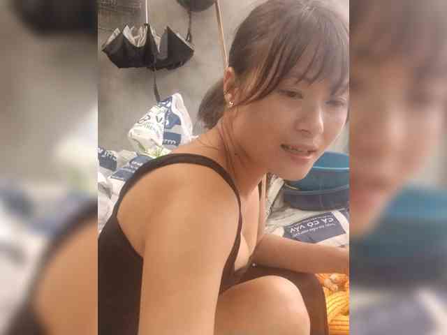 linda-beo00 webcam