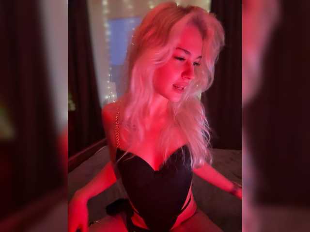 coolya live cam on BongaCams