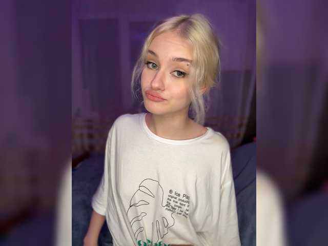 coolya live cam on BongaCams