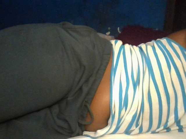 Sweet-temptation — live female cam