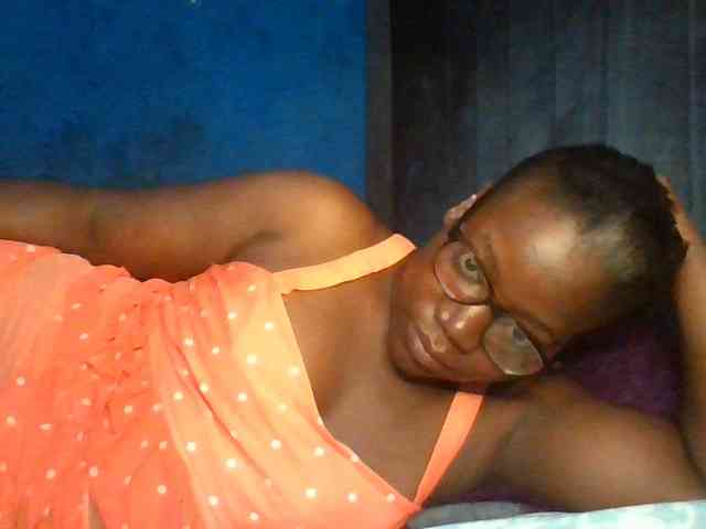 Sweet-temptation webcam