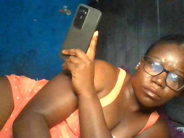 Sweet-temptation webcam