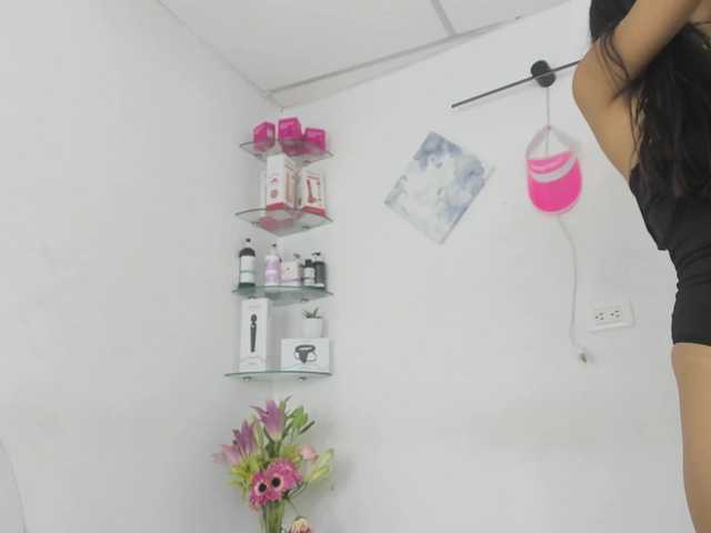 irina-lewys live cam on BongaCams