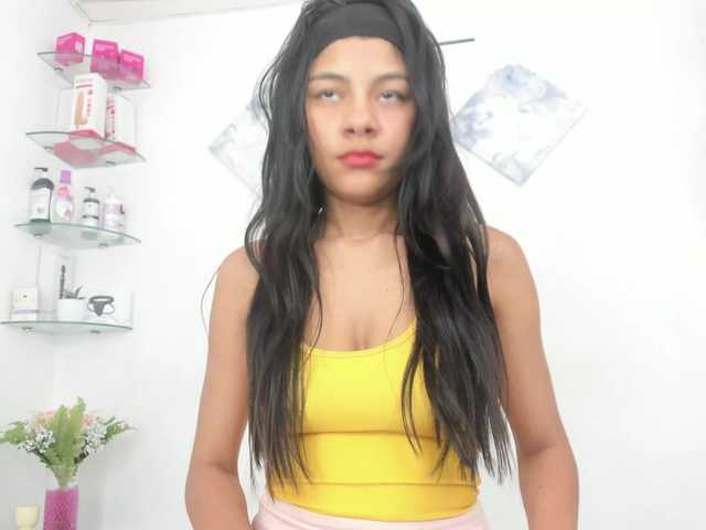 irina-lewys live webcam show
