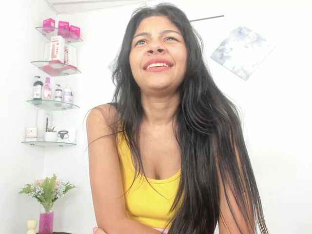 irina-lewys live cam on BongaCams