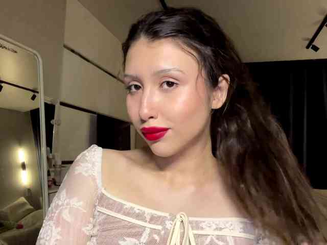 Model: LorenaBarboza