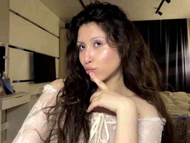 Model: LorenaBarboza