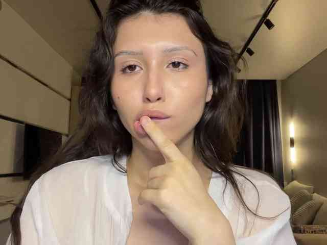 Model: LorenaBarboza