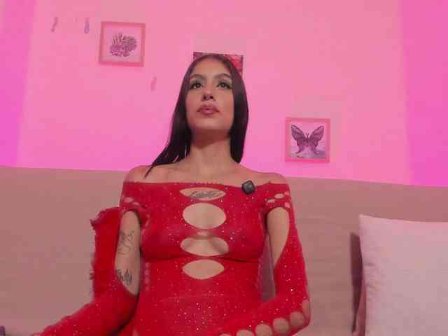 Alana-Dolly webcam