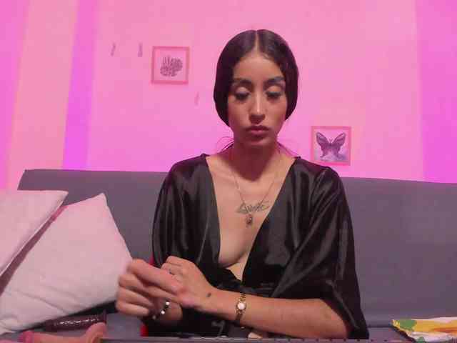 Alana-Dolly Live Webcam on BongaCams