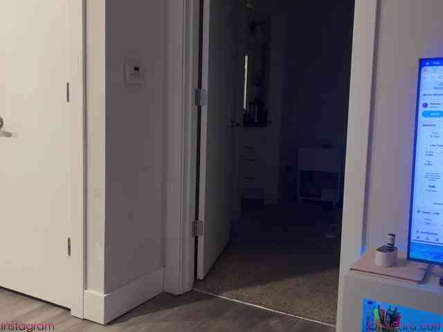 ItsAvaya webcam