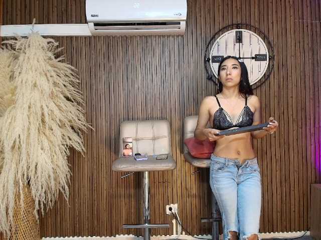 DannaAndLara