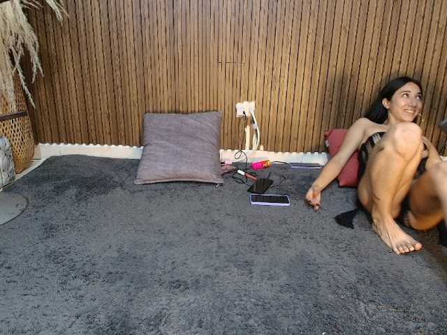 DannaAndLara live cam on BongaCams