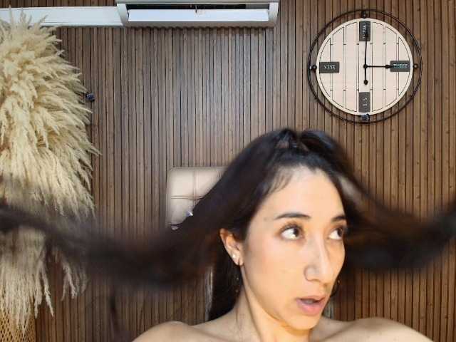 DannaAndLara live cam on BongaCams