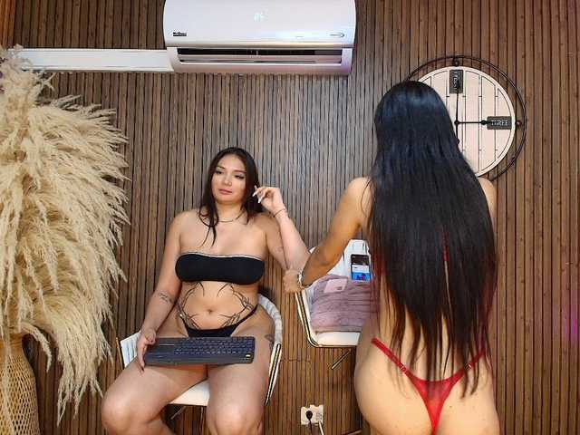 DannaAndLara live cam on BongaCams