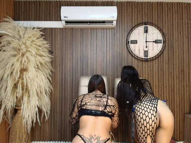 DannaAndLara live cam on BongaCams