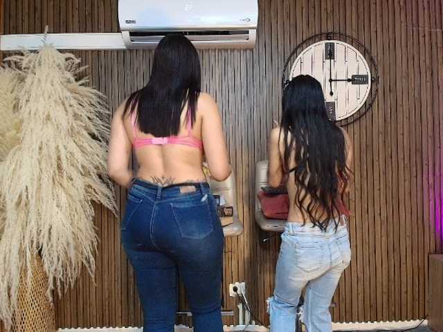 DannaAndLara live cam on BongaCams