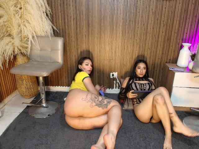 DannaAndLara