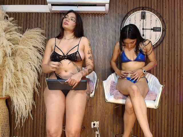 DannaAndLara Sex Cam Show