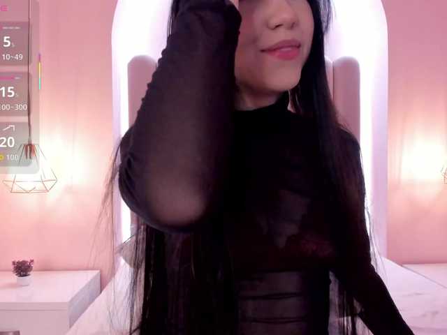 SaraRoberts live cam on BongaCams