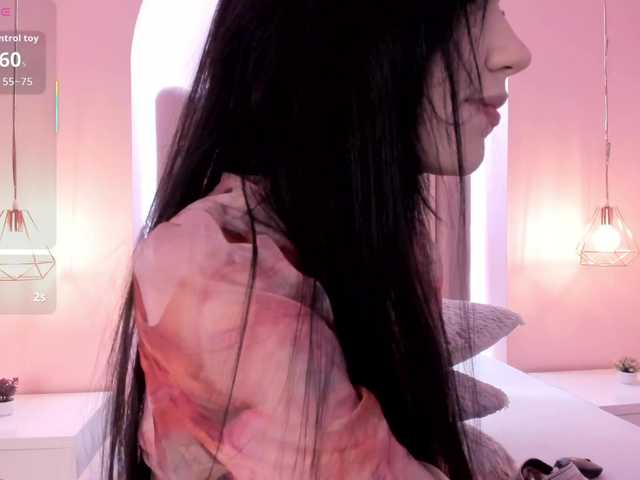 SaraRoberts live cam on BongaCams