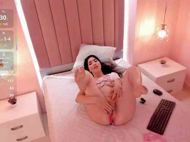 SaraRoberts Sex Cam Show