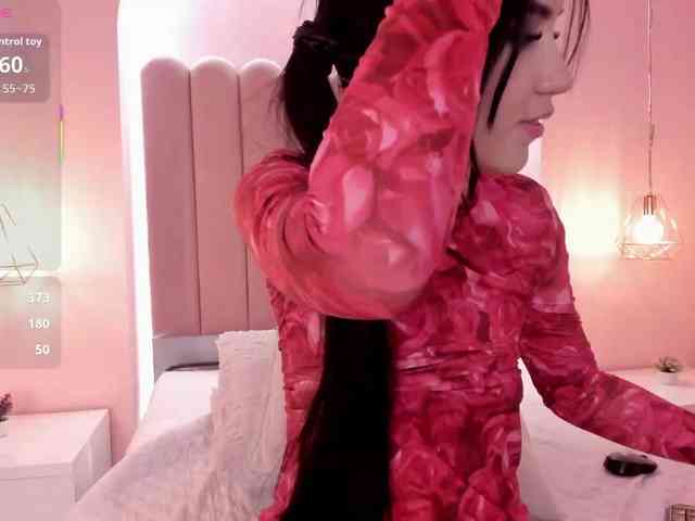 SaraRoberts webcam